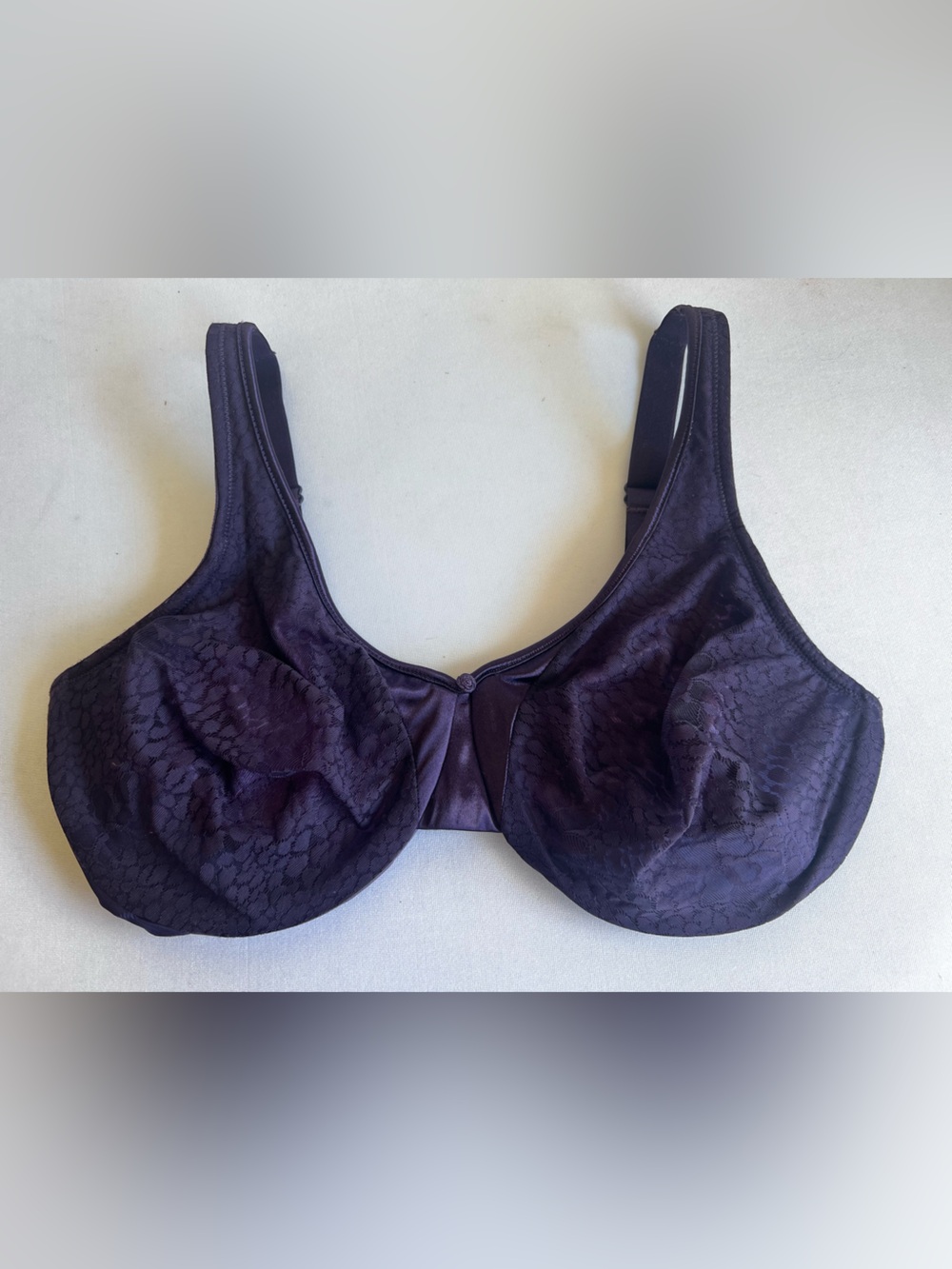 OKGS #35802 SIGNATURE SUPPORT LACE MINIMIZER BRA HAS UNDERWIRE UNPADDED
36DDD